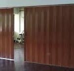 Pintu lipat PVC